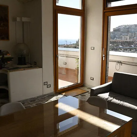 Bed & Breakfast Casamiranapoli Napels