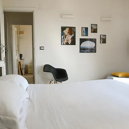 Casamiranapoli Bed & Breakfast *